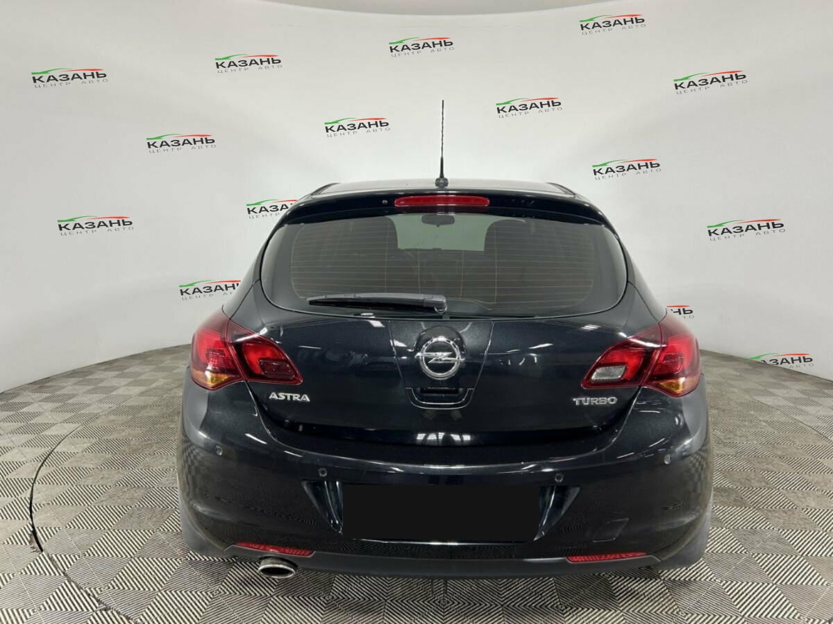 Опель Астра б/у, 2012, Автоматическая. Фото: #2
