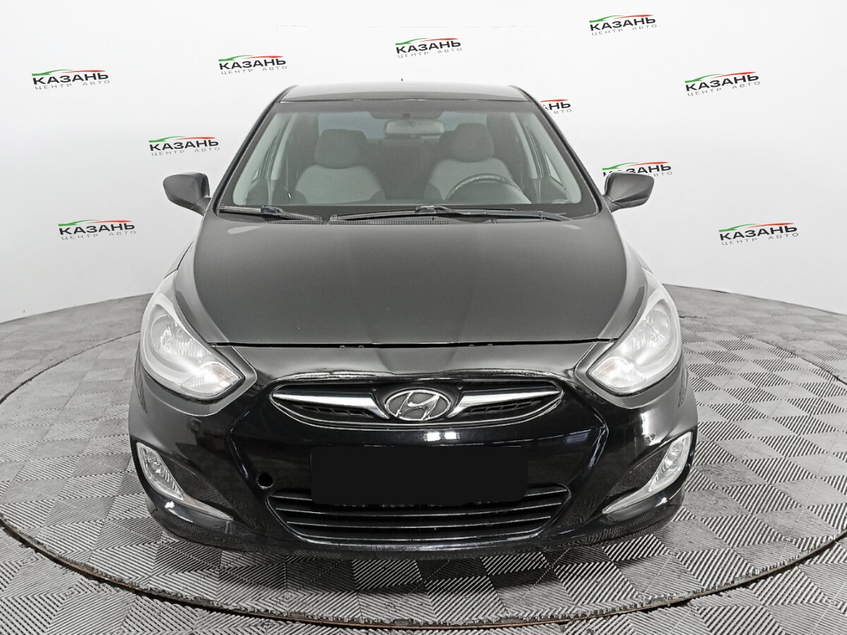 Хендай Солярис б/у, 2013, Автоматическая. Фото: #1
