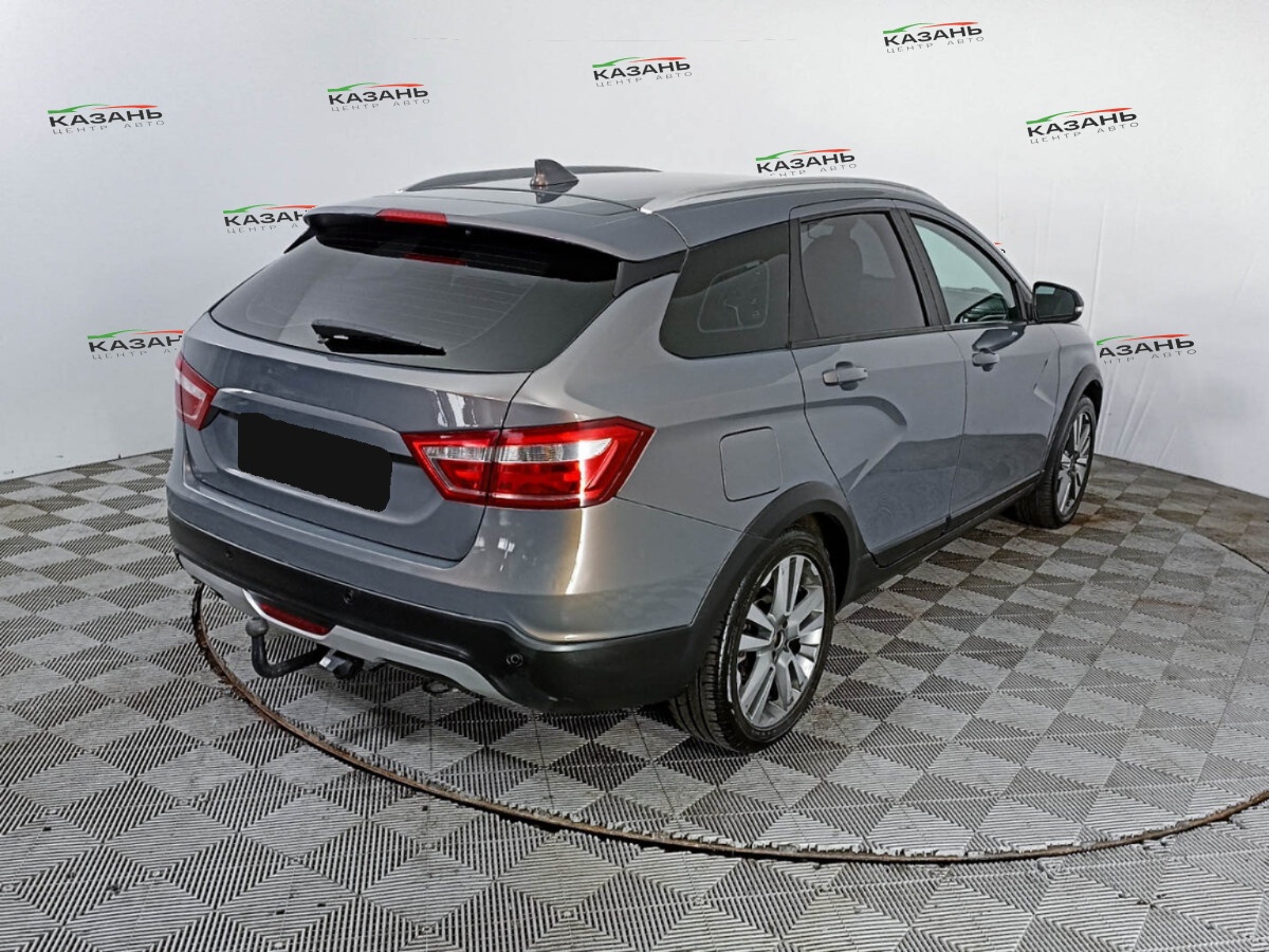 Лада (ВАЗ) Веста б/у, 2017, Механическая. Фото: #4