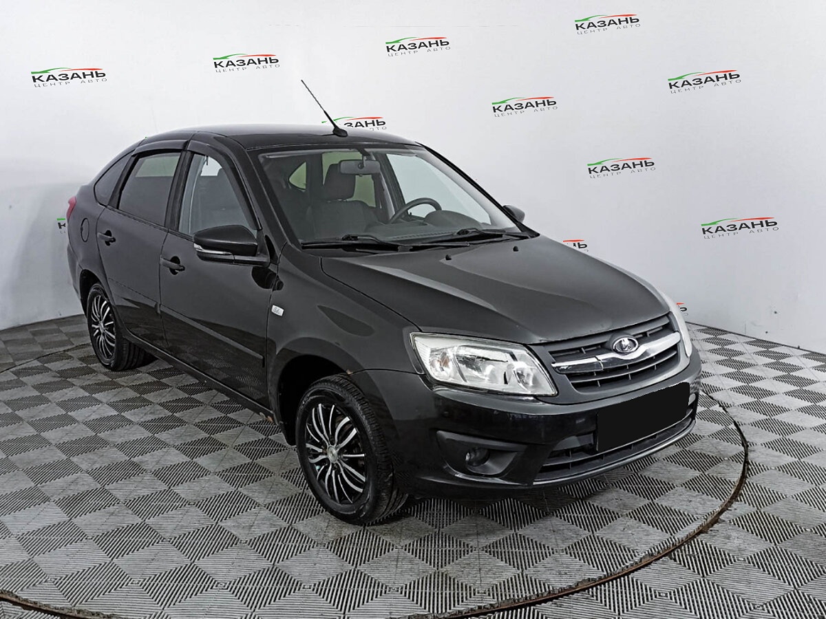 Лада (ВАЗ) Гранта б/у, 2015, Механическая. Фото: #2