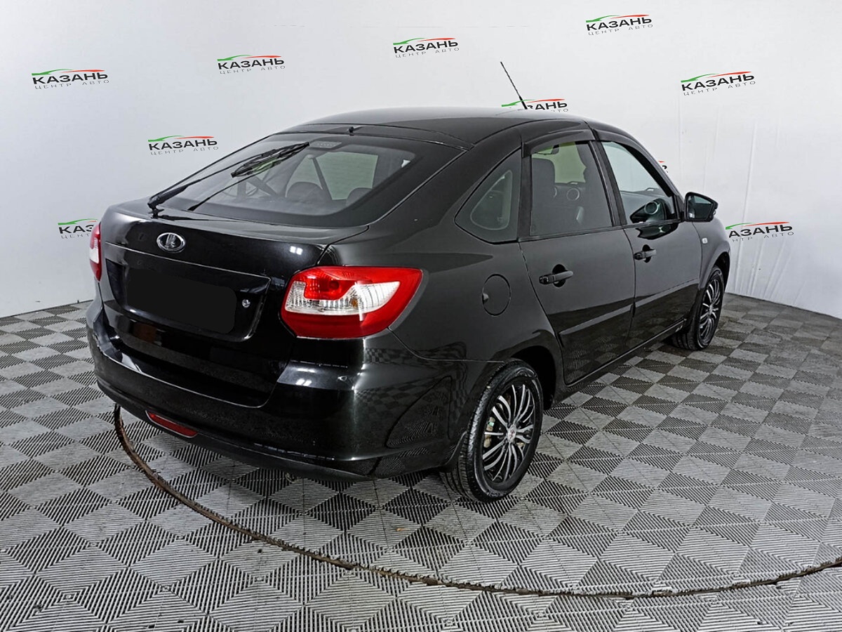 Лада (ВАЗ) Гранта б/у, 2015, Механическая. Фото: #4