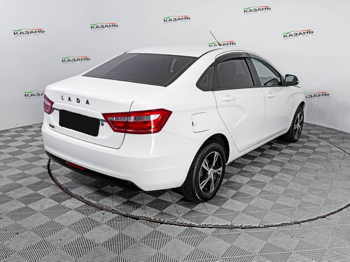 Лада (ВАЗ) Веста б/у, 2017, Механическая. Фото: #4