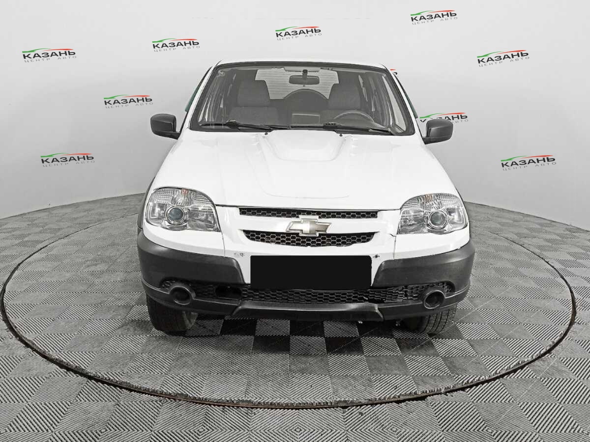 Chevrolet Niva б/у, 2015, Механическая. Фото: #1
