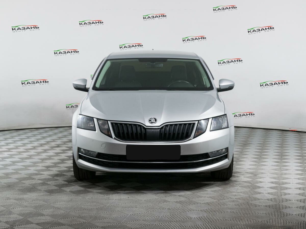 Шкода Октавия б/у, 2017, Роботизированная. Фото: #1
