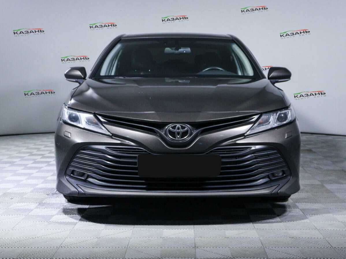 Toyota Camry б/у, 2020, Автоматическая. Фото: #1