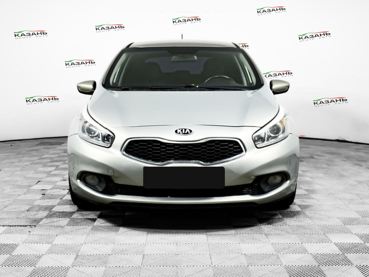 Киа Сид б/у, 2014, Механическая. Фото: #1