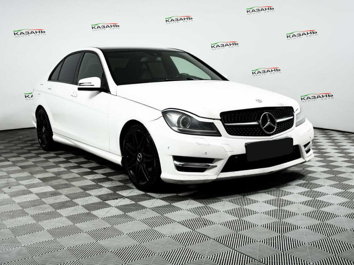 Mercedes-Benz C-Класс б/у, 2013, Автоматическая. Фото: #2