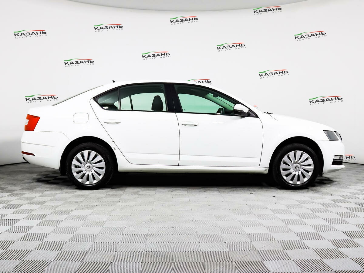 Шкода Октавия б/у, 2018, Автоматическая. Фото: #3