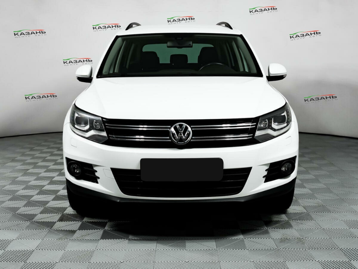 Фольксваген Тигуан б/у, 2016, Автоматическая. Фото: #1