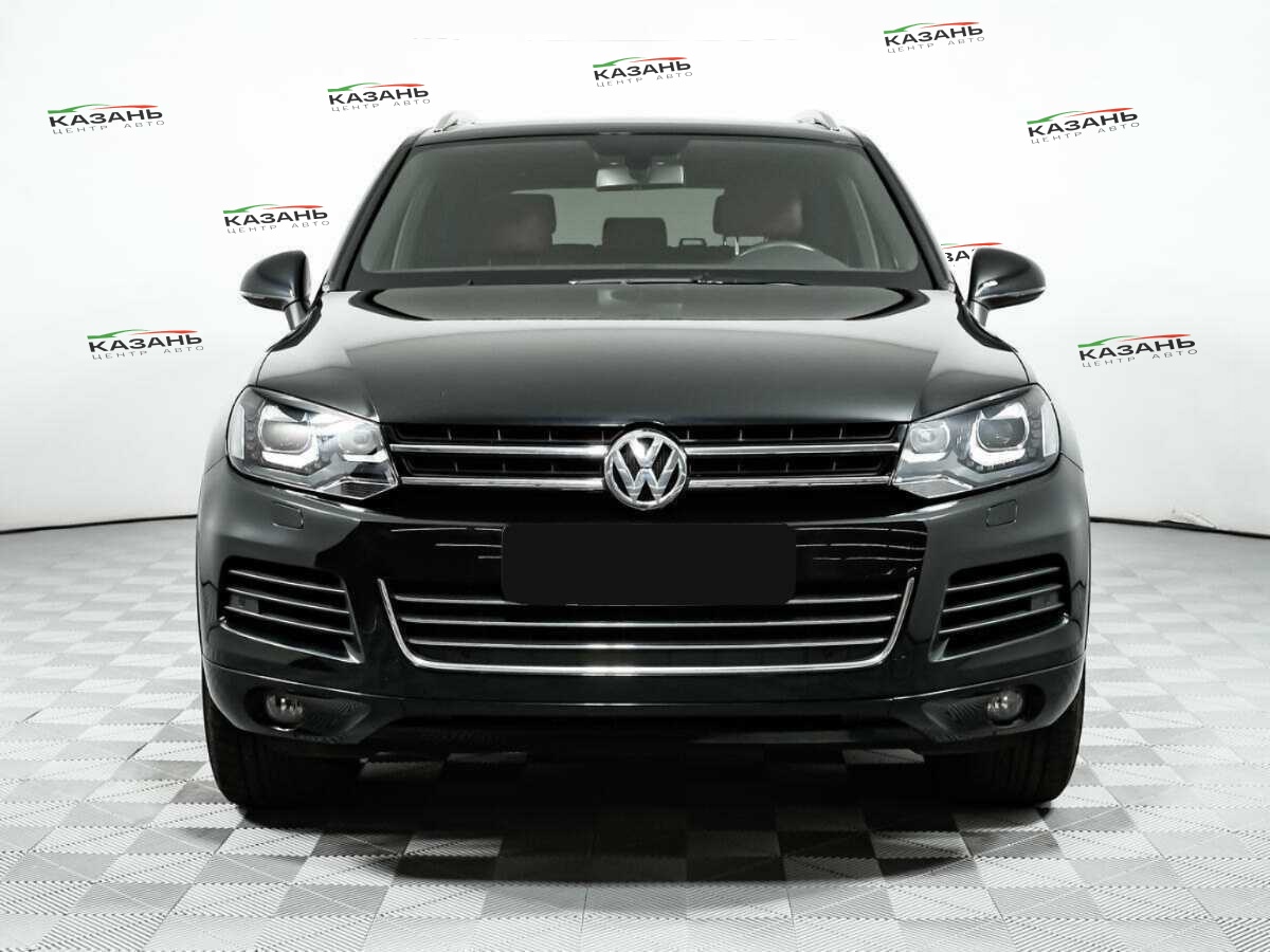 Volkswagen Touareg б/у, 2014, Автоматическая. Фото: #1