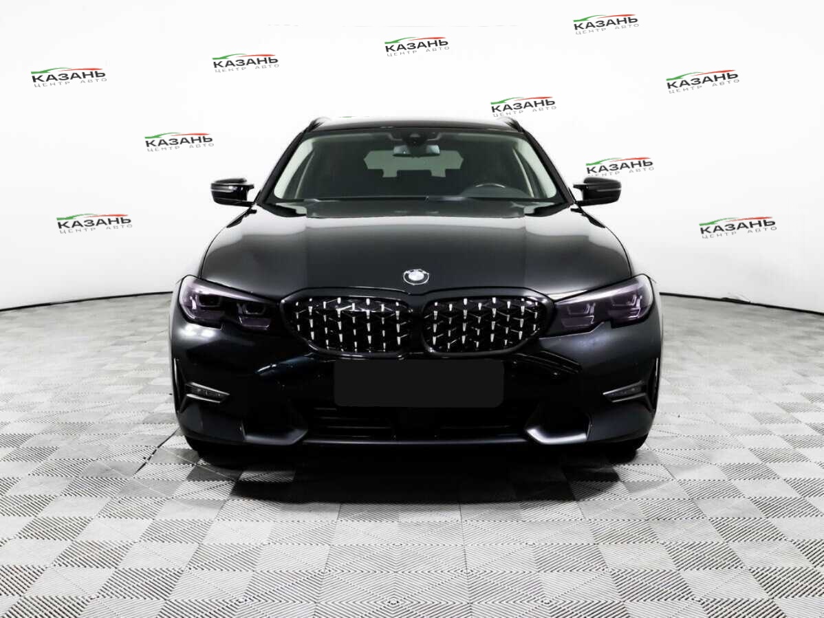 BMW 3 серии б/у, 2019, Автоматическая. Фото: #1