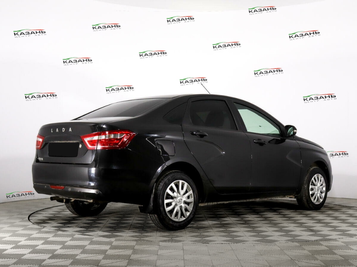 Лада (ВАЗ) Веста б/у, 2017, Механическая. Фото: #3