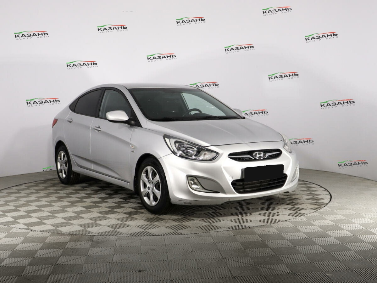 Хендай Солярис б/у, 2012, Автоматическая. Фото: #2