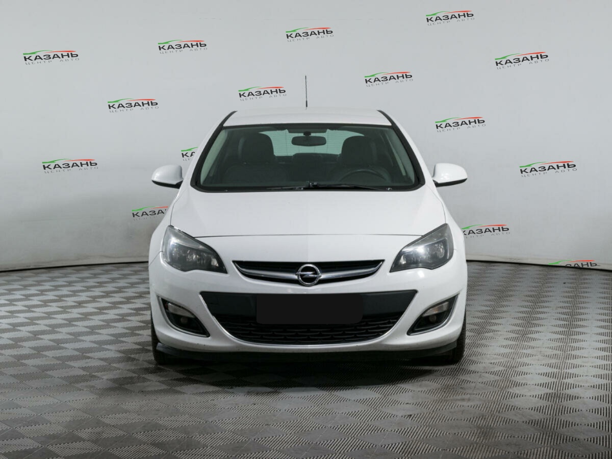Опель Астра б/у, 2013, Автоматическая. Фото: #1