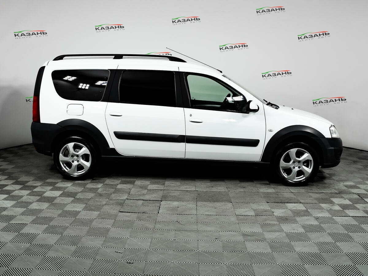 Лада (ВАЗ) Ларгус б/у, 2018, Механическая. Фото: #3