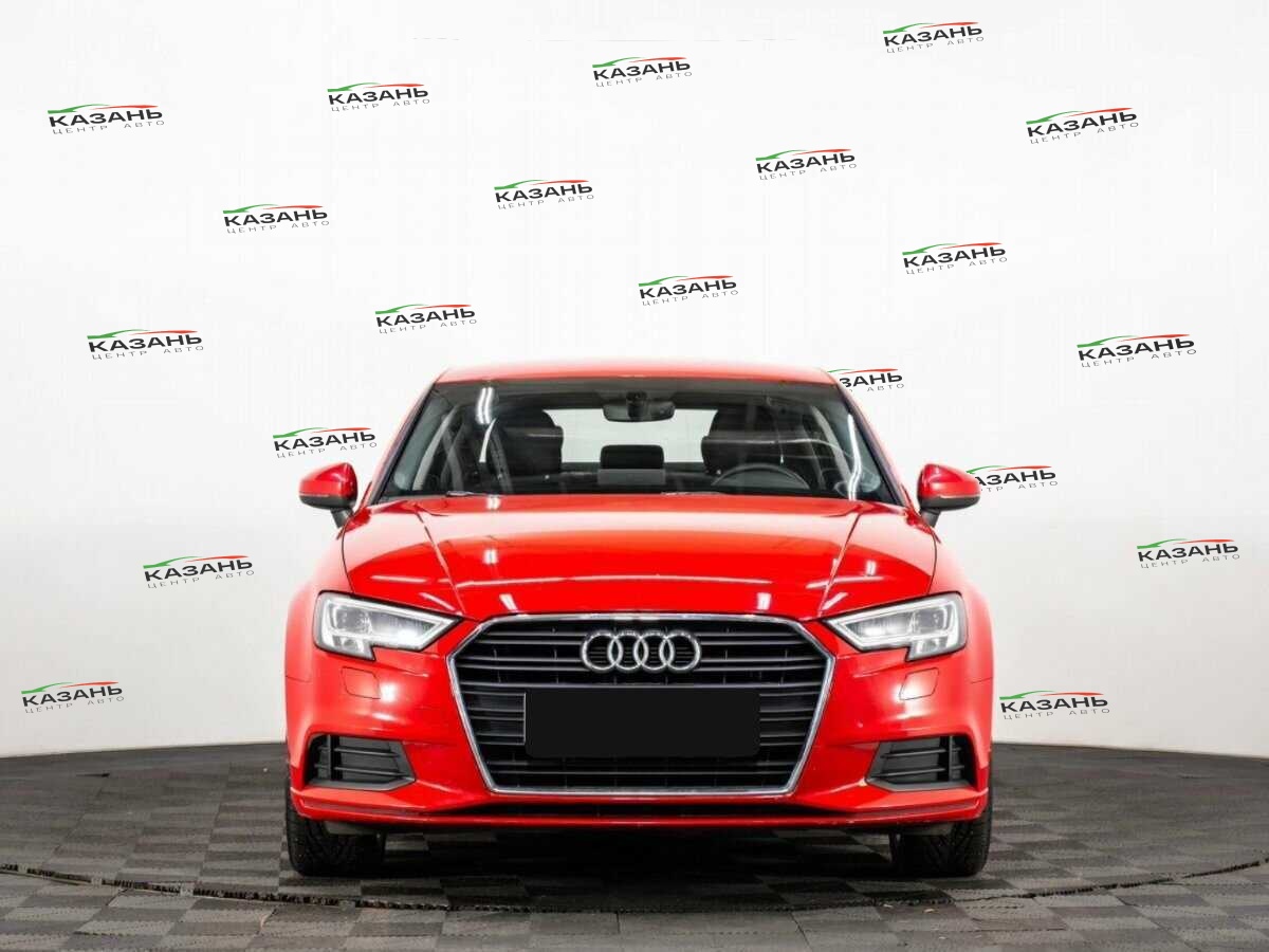 Audi A3 б/у, 2020, Роботизированная. Фото: #1