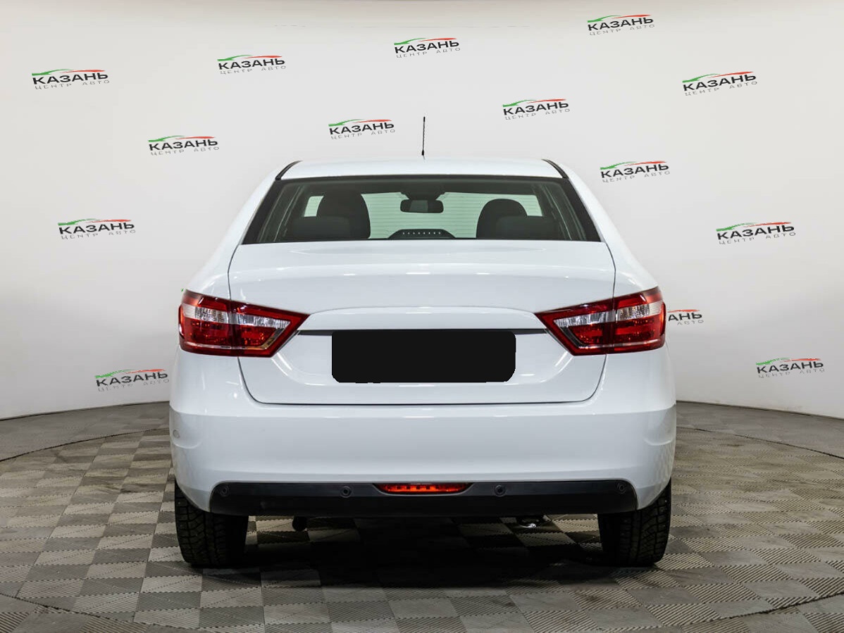 Лада (ВАЗ) Веста б/у, 2022, Механическая. Фото: #4