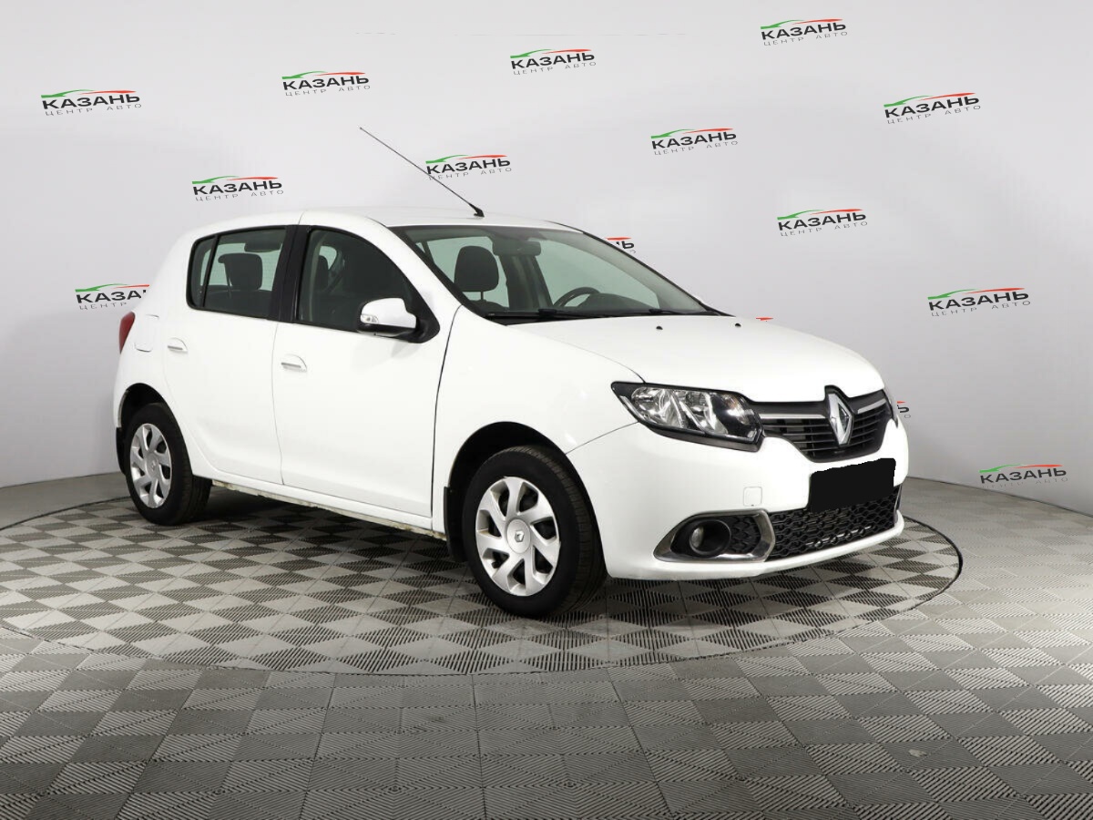 Рено Сандеро б/у, 2017, Автоматическая. Фото: #2