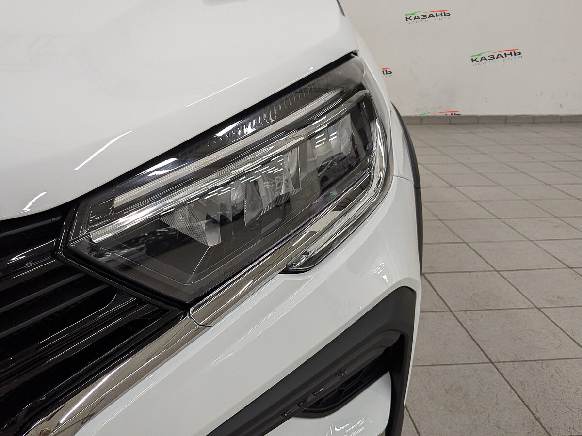 Лада (ВАЗ) Веста б/у, 2024, Механическая. Фото: #10