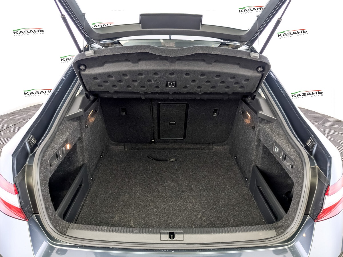 Шкода Суперб б/у, 2019, Роботизированная. Фото: #9