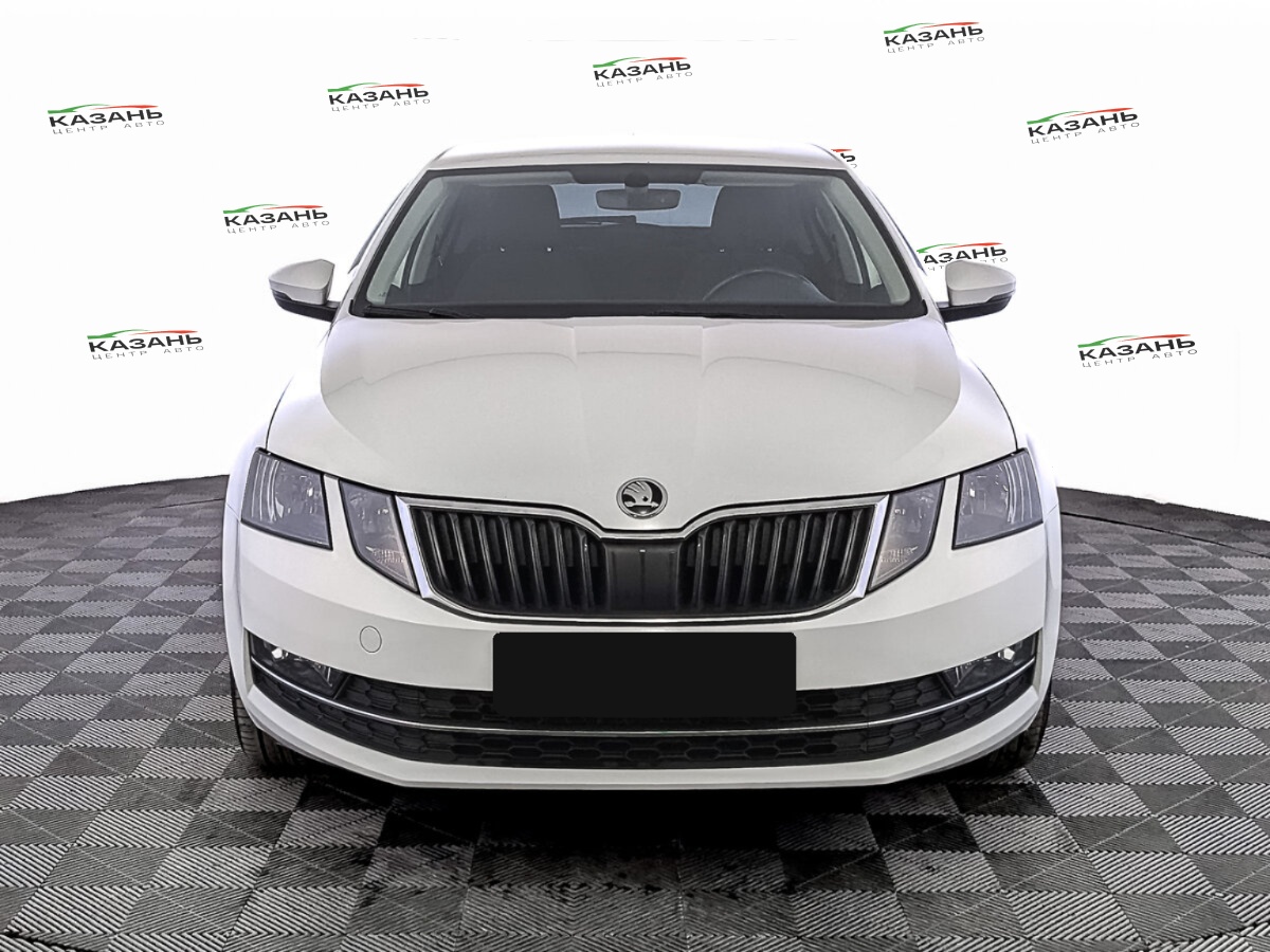 Шкода Октавия б/у, 2020, Роботизированная. Фото: #1