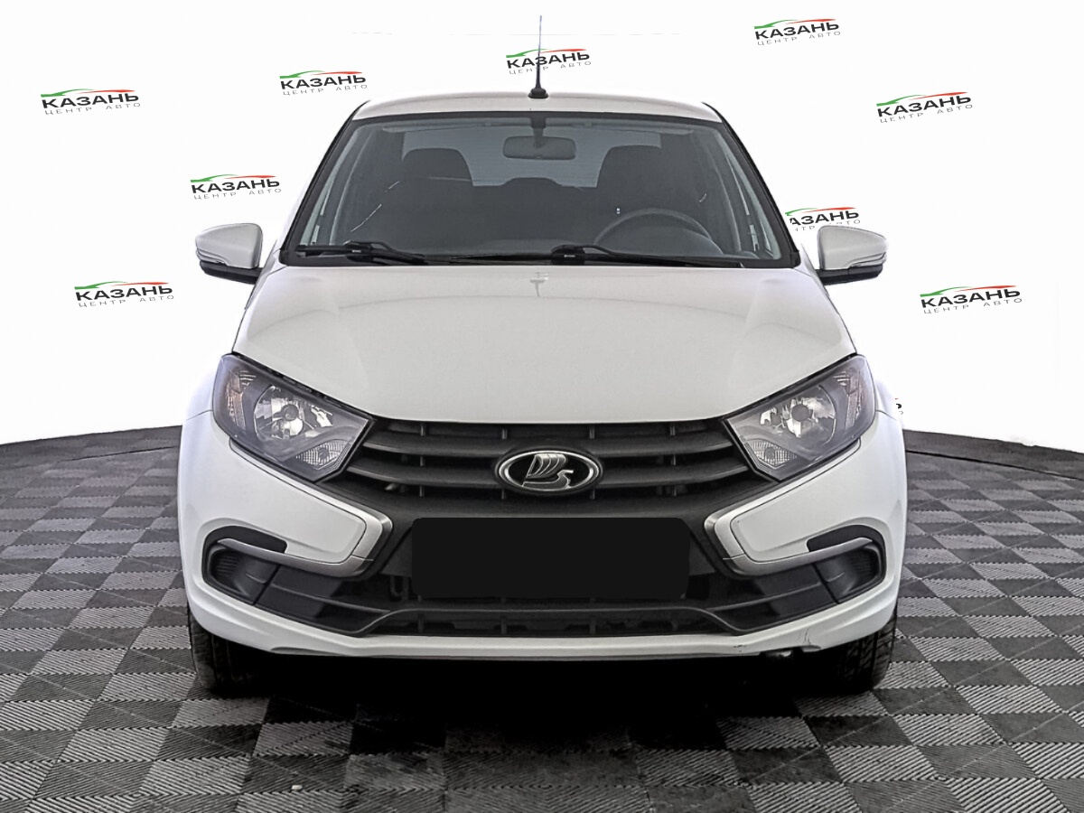 Лада (ВАЗ) Гранта б/у, 2022, Механическая. Фото: #1