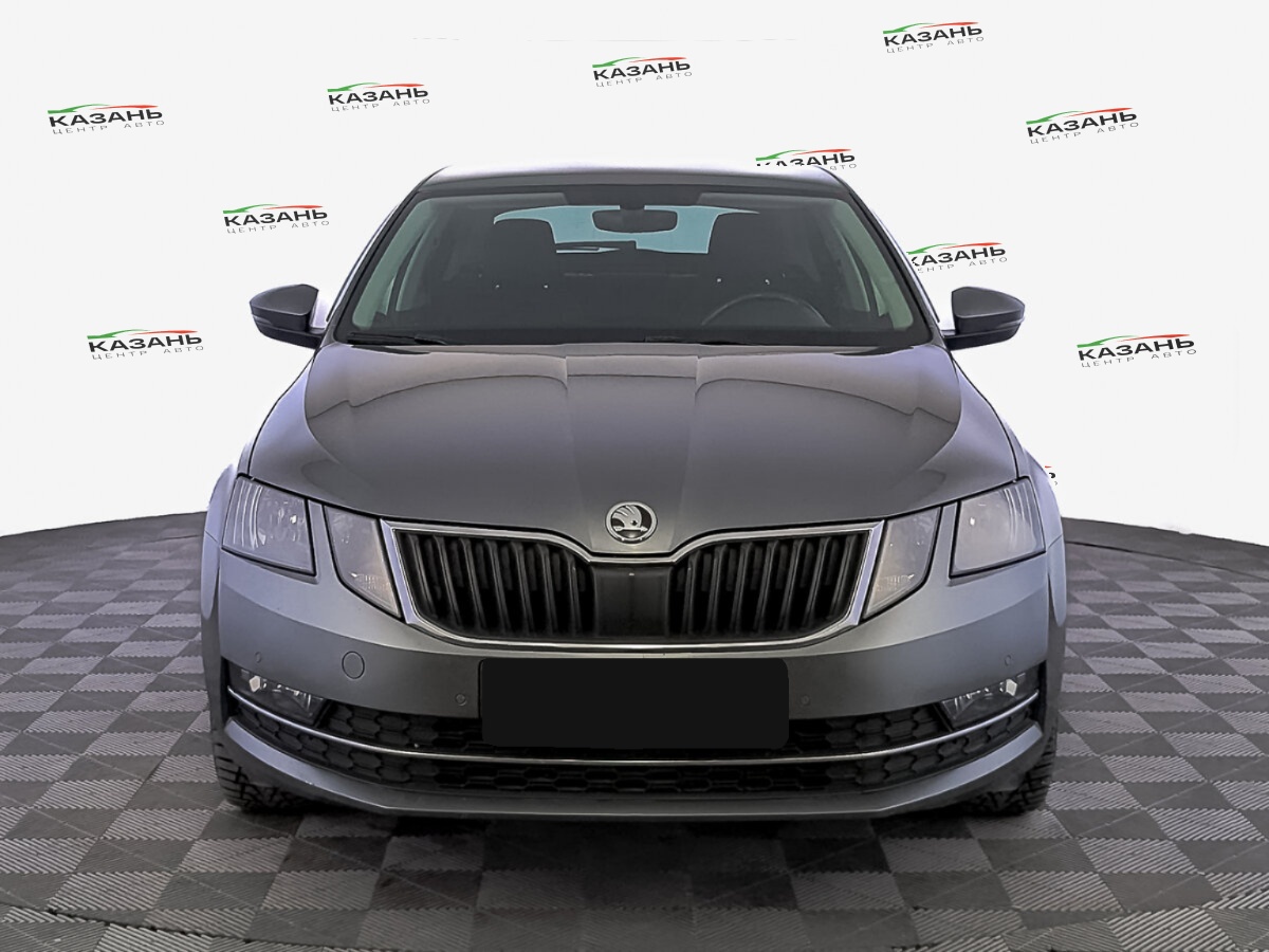 Шкода Октавия б/у, 2018, Роботизированная. Фото: #1