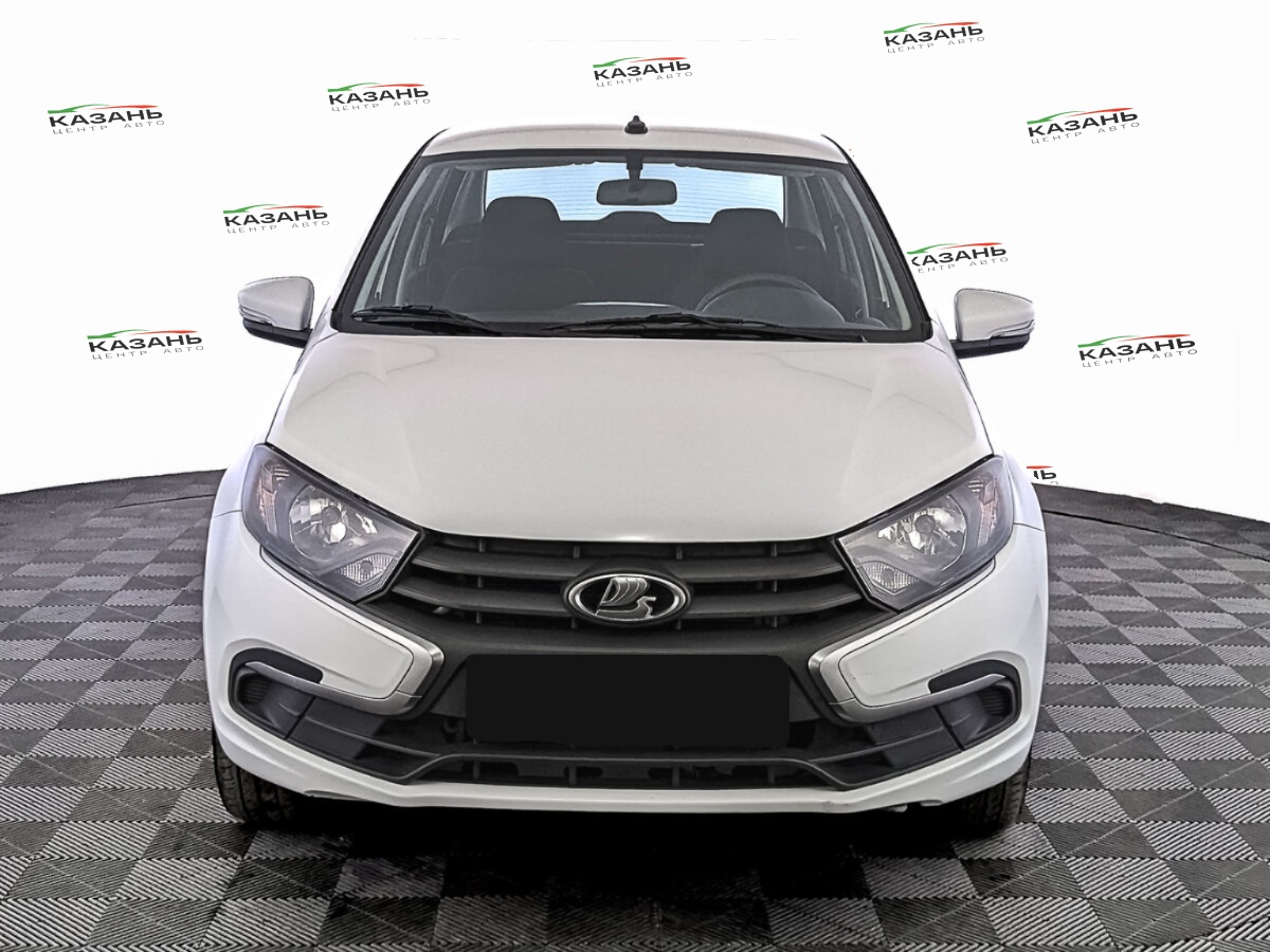 Лада (ВАЗ) Гранта б/у, 2022, Механическая. Фото: #1