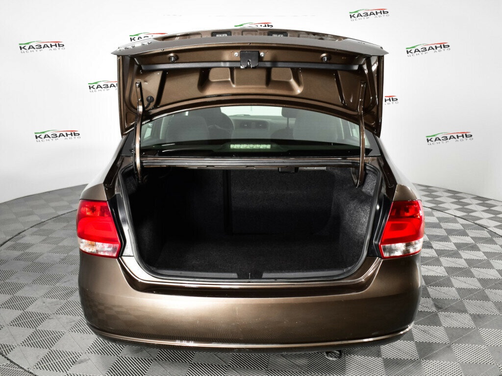 Фольксваген Поло б/у, 2015, Автоматическая. Фото: #13