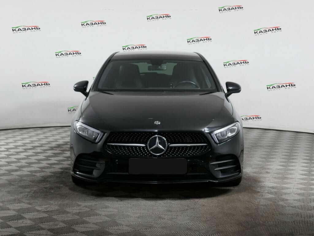 Mercedes-Benz A-Класс б/у, 2018, Роботизированная. Фото: #1