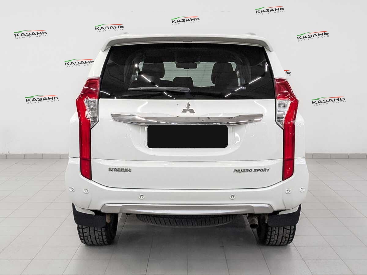 Mitsubishi Pajero Sport б/у, 2017, Автоматическая. Фото: #5