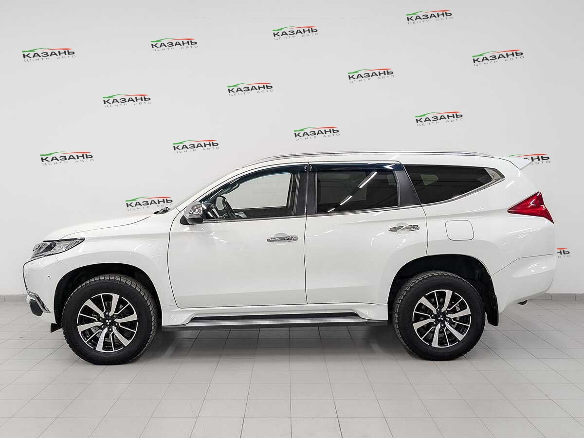 Mitsubishi Pajero Sport б/у, 2017, Автоматическая. Фото: #7