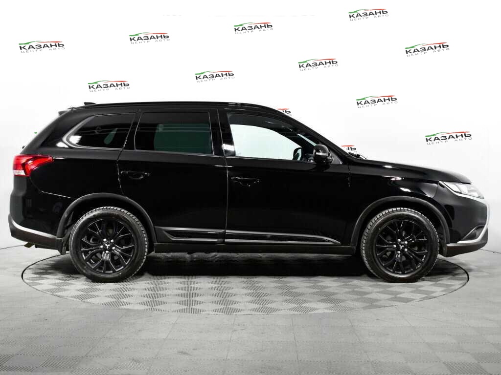 Mitsubishi Outlander б/у, 2021, Вариатор. Фото: #3