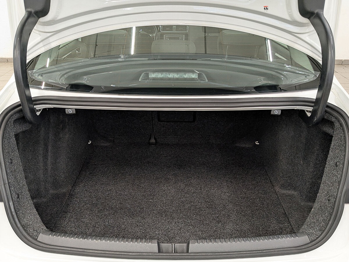 Фольксваген Джетта б/у, 2016, Автоматическая. Фото: #9