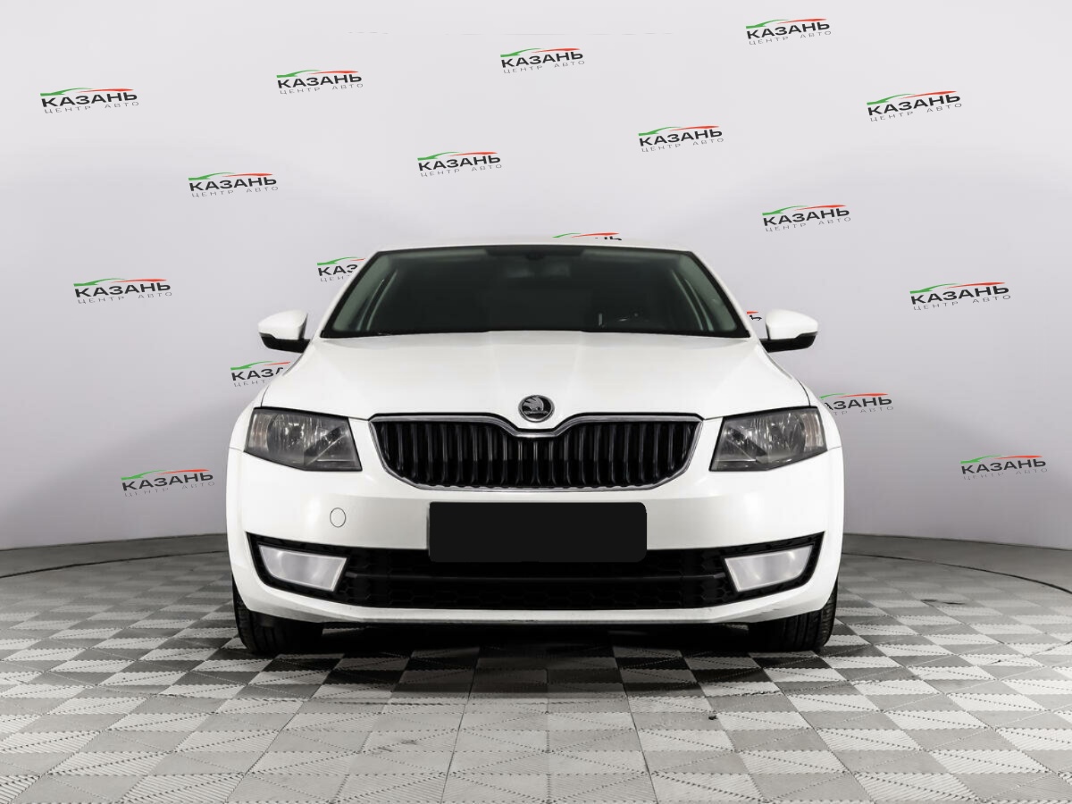 Шкода Октавия б/у, 2013, Роботизированная. Фото: #1