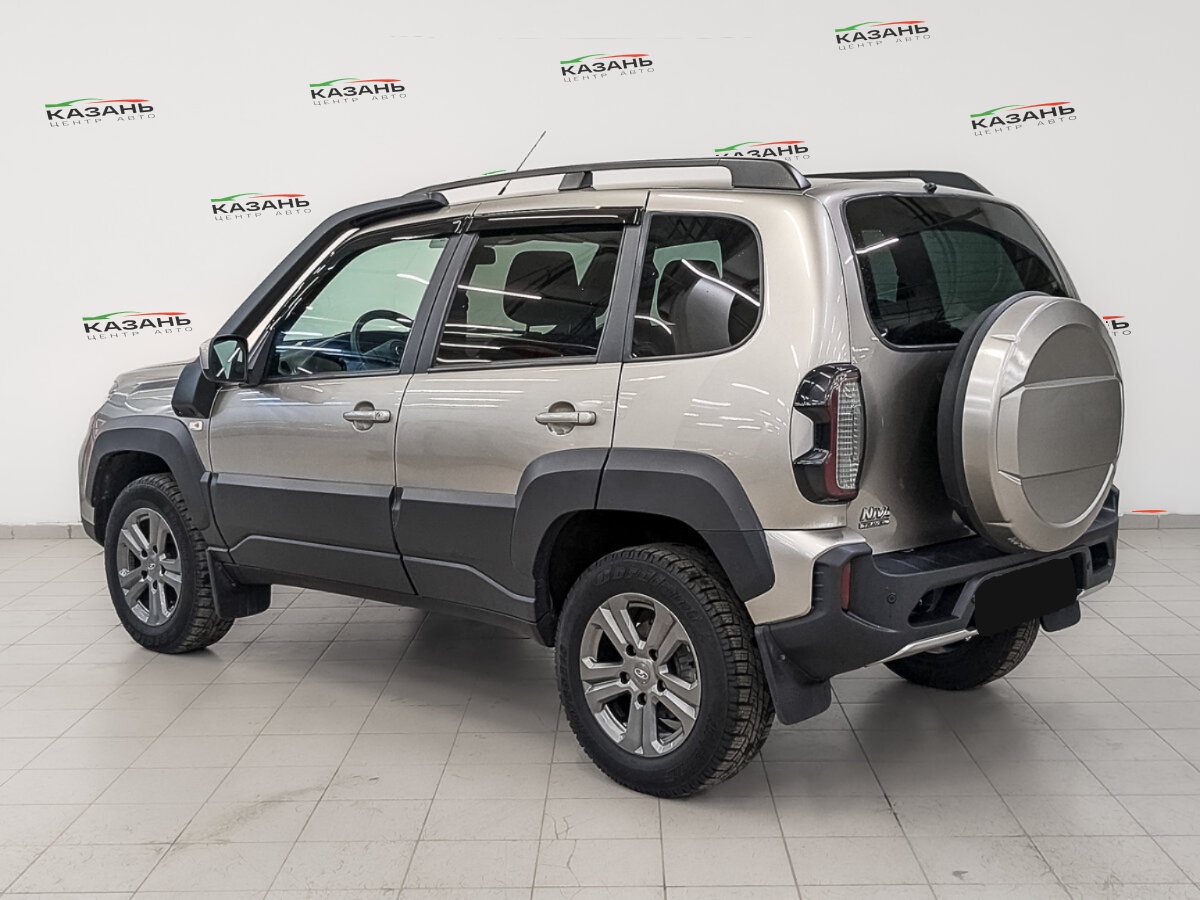 Лада (ВАЗ) Нива б/у, 2021, Механическая. Фото: #6