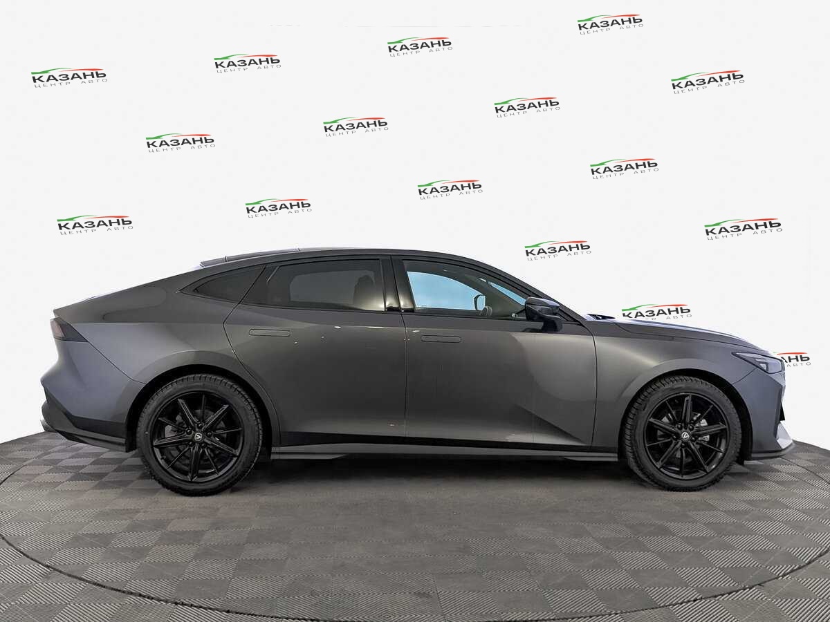 Changan UNI-V б/у, 2022, Роботизированная. Фото: #3