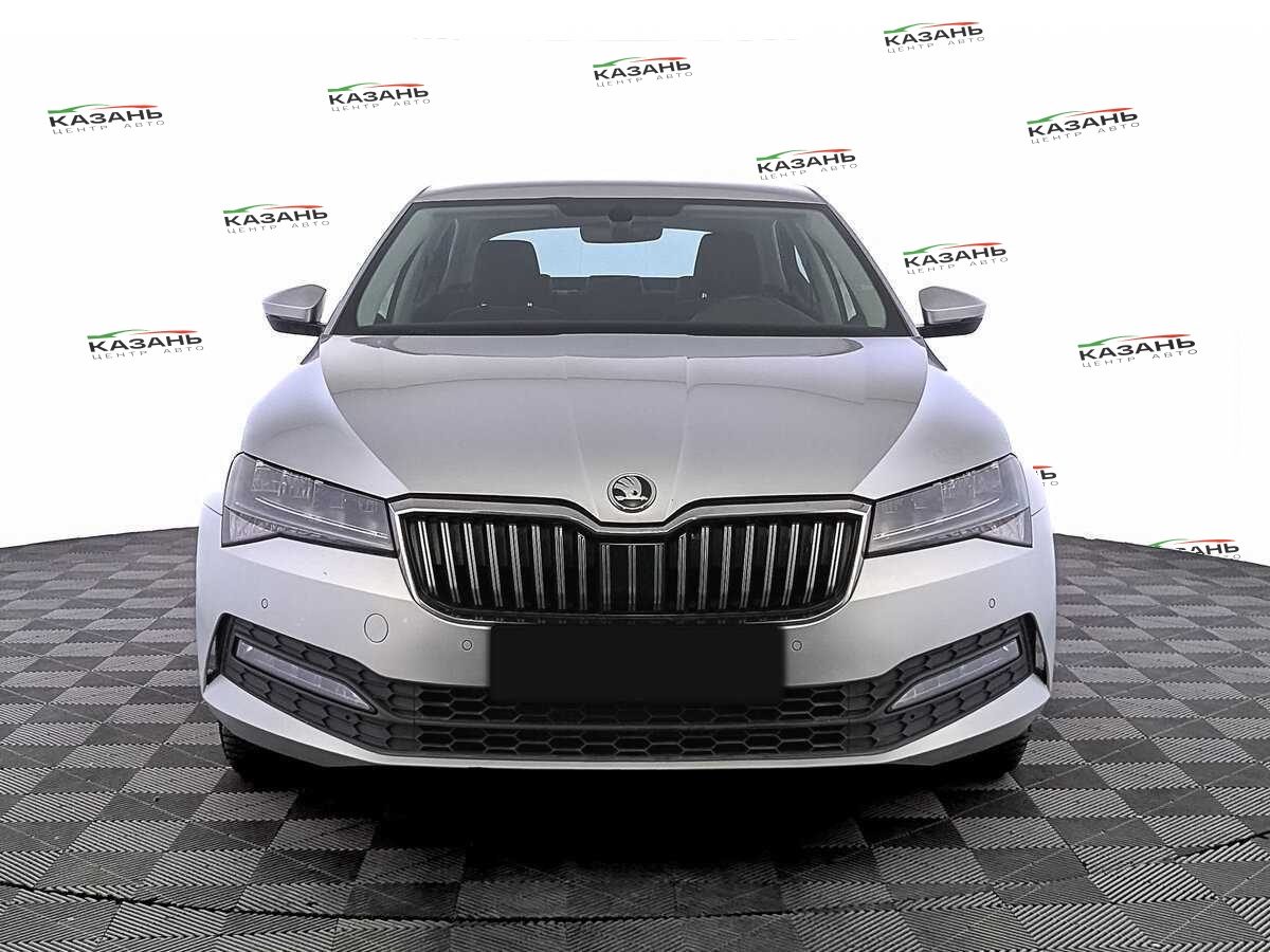 Skoda Superb б/у, 2021, Роботизированная. Фото: #1