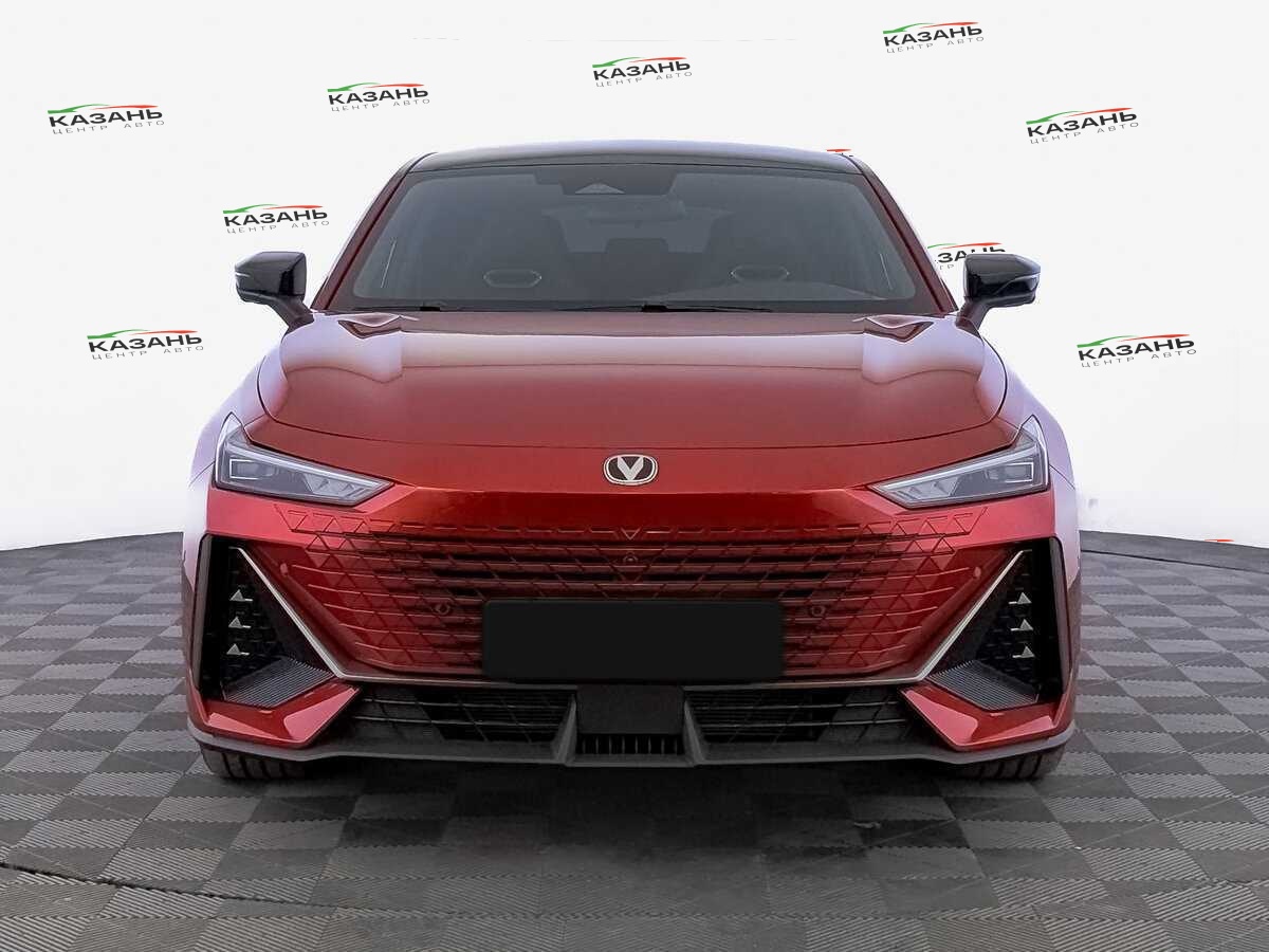 Changan UNI-V б/у, 2024, Роботизированная. Фото: #1