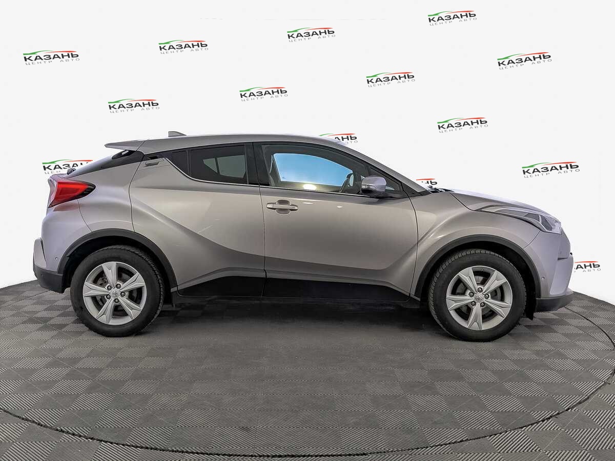 Toyota C-HR б/у, 2017, Вариатор. Фото: #3