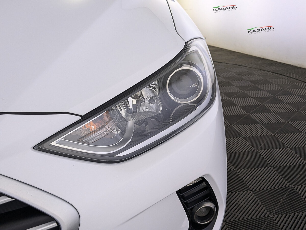 Хендай Елантра б/у, 2018, Автоматическая. Фото: #10