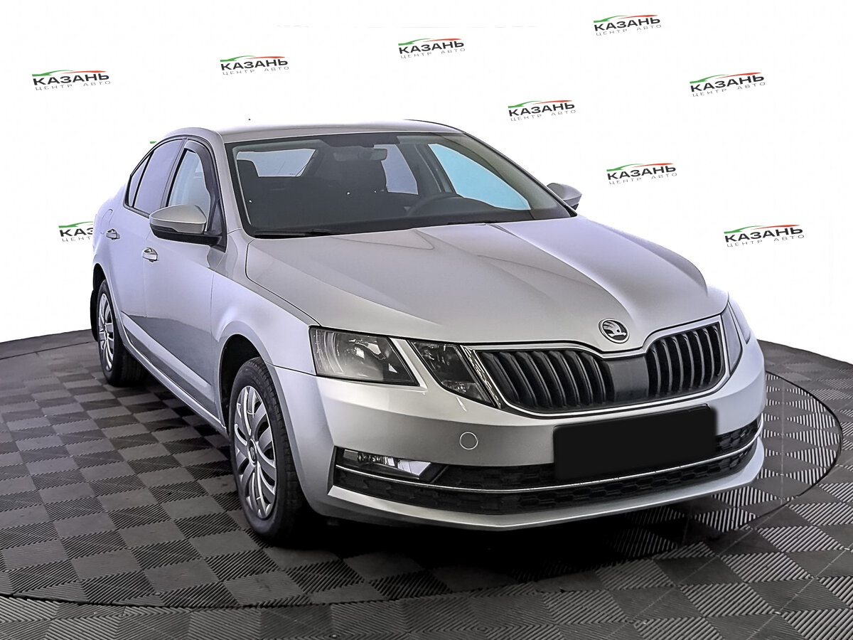 Шкода Октавия б/у, 2018, Роботизированная. Фото: #2