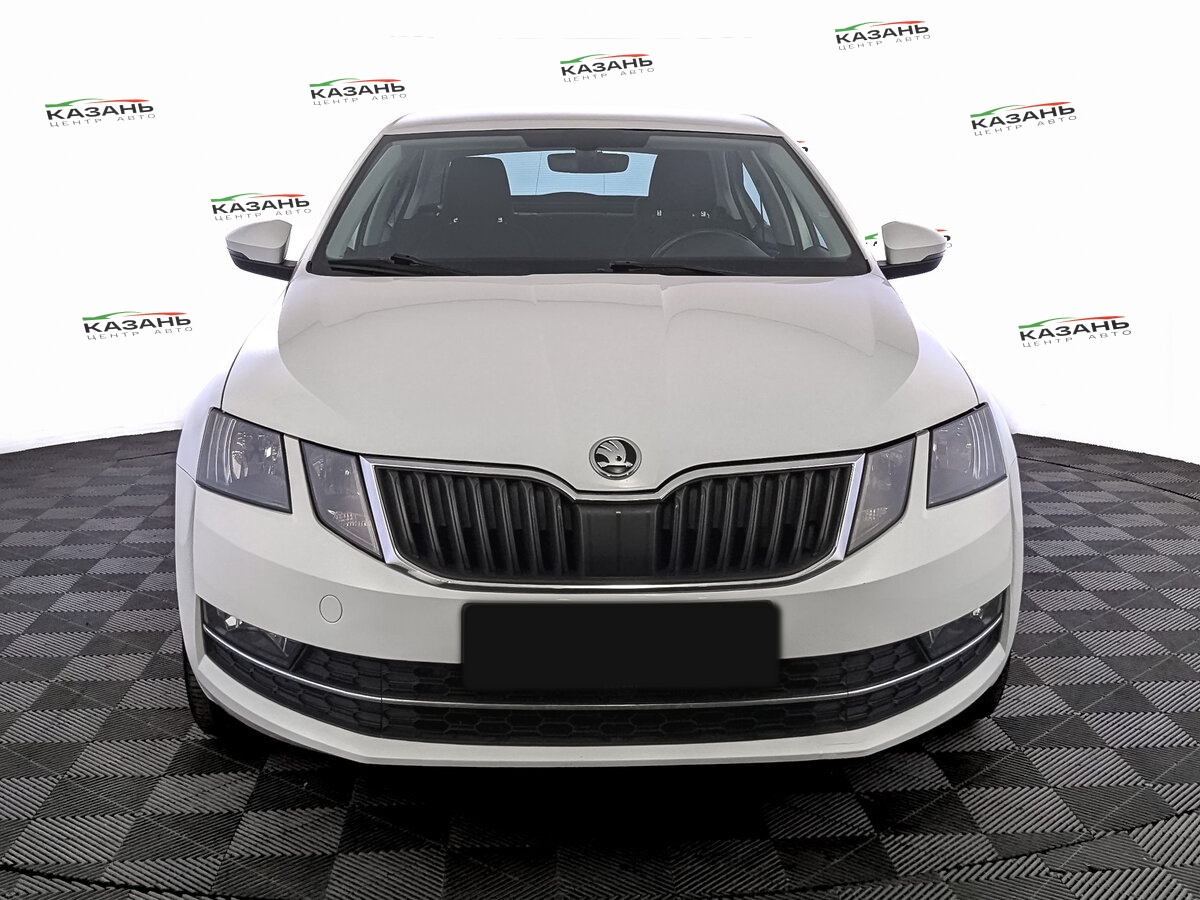Шкода Октавия б/у, 2017, Роботизированная. Фото: #1