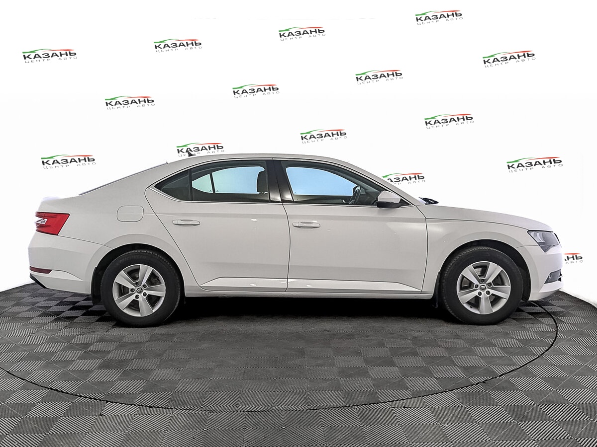 Шкода Суперб б/у, 2017, Роботизированная. Фото: #3