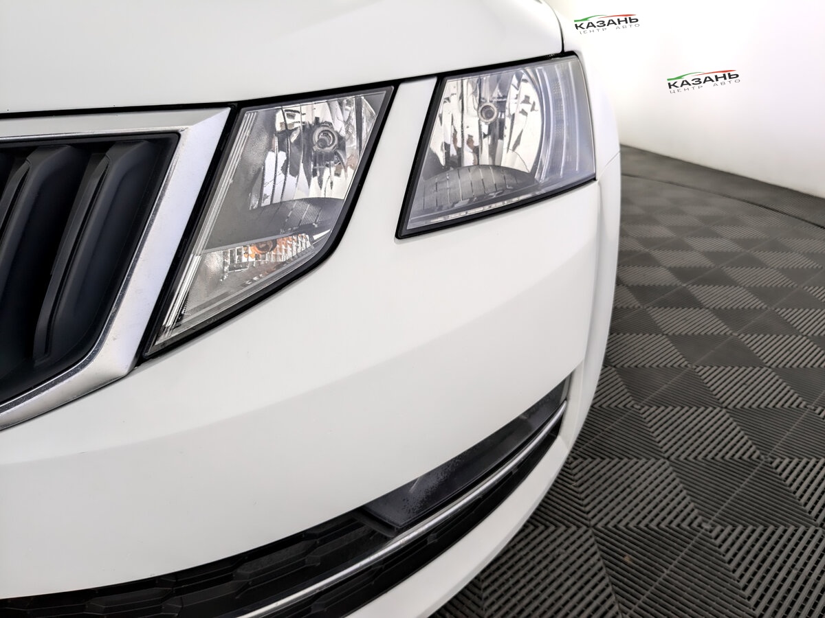 Шкода Октавия б/у, 2018, Роботизированная. Фото: #16