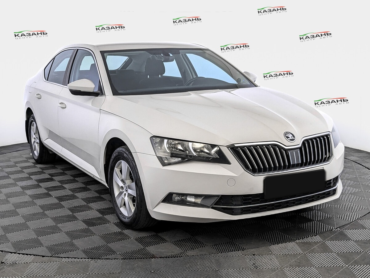 Шкода Суперб б/у, 2017, Роботизированная. Фото: #2