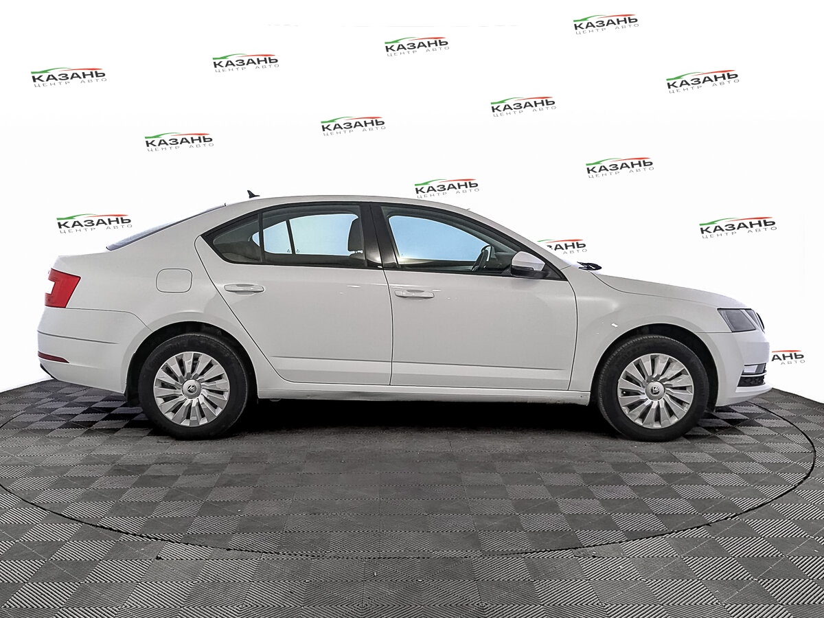 Шкода Октавия б/у, 2019, Механическая. Фото: #3
