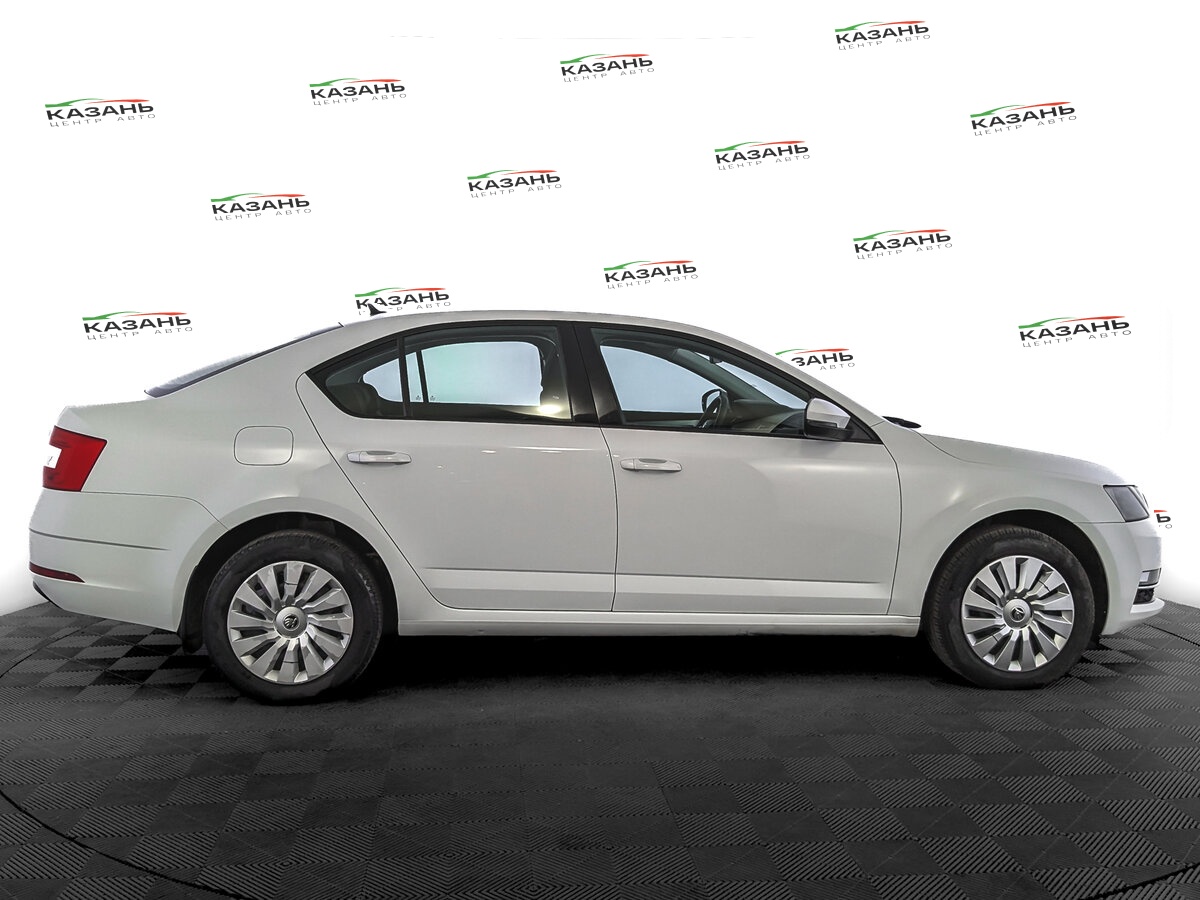 Шкода Октавия б/у, 2019, Механическая. Фото: #3