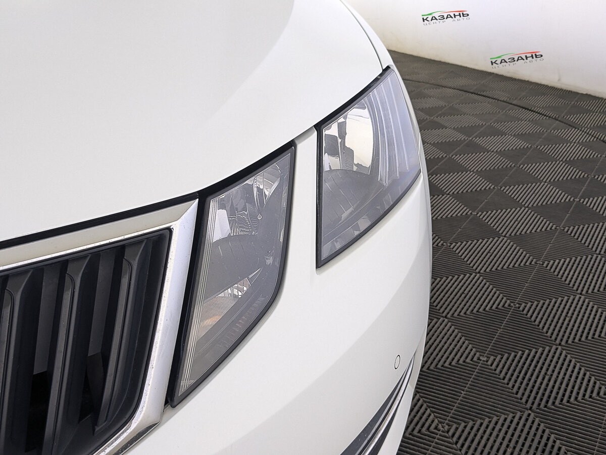 Шкода Октавия б/у, 2018, Роботизированная. Фото: #10