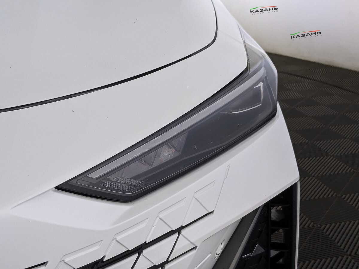 Changan UNI-V б/у, 2023, Роботизированная. Фото: #10